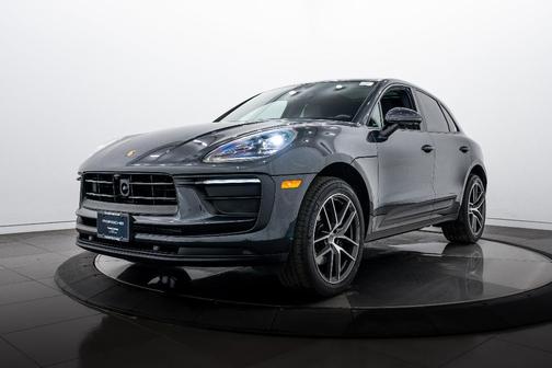 2025 Porsche Macan 