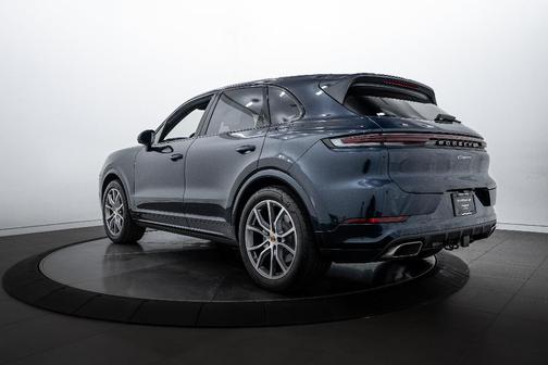 2025 Porsche Cayenne