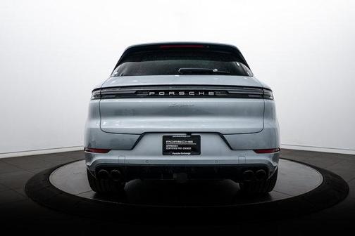 2025 Porsche Cayenne 