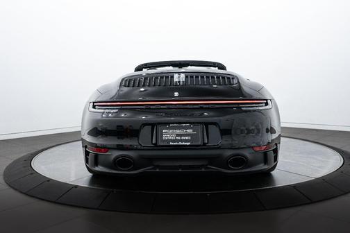 2024 Porsche 911 Carrera GTS