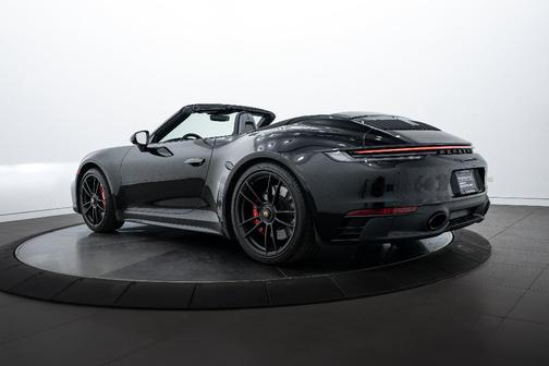 2024 Porsche 911 Carrera GTS
