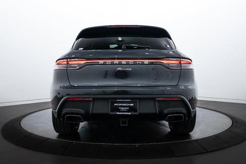 2025 Porsche Macan