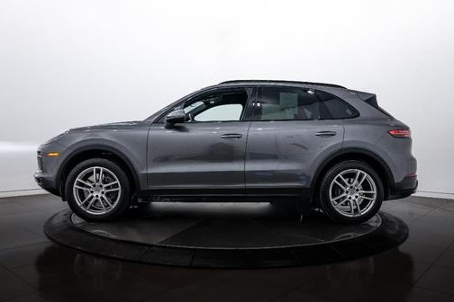 2021 Porsche Cayenne 