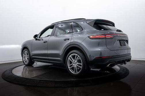 2021 Porsche Cayenne 