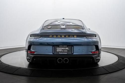 2024 Porsche 911 S/T