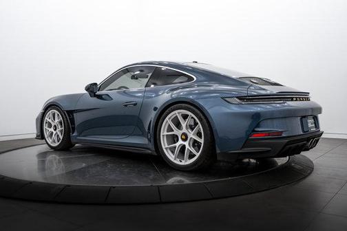 2024 Porsche 911 S/T