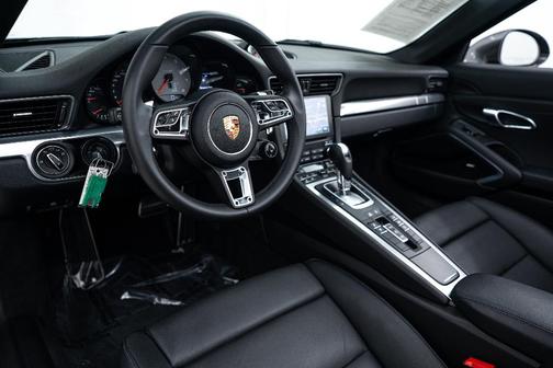 2017 Porsche 911 Carrera S