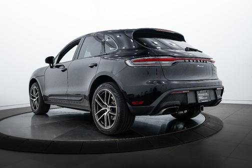 2025 Porsche Macan