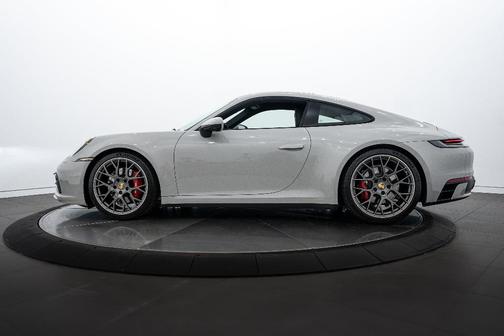 2024 Porsche 911 Carrera 4S