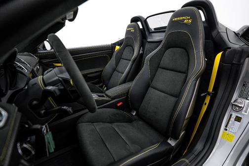 2025 Porsche 718 Spyder RS