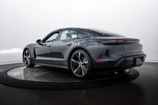 2024 Porsche Taycan 4S