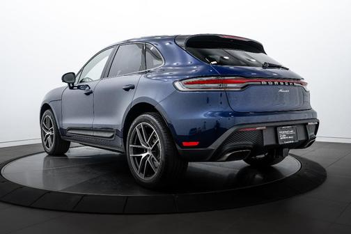 2025 Porsche Macan 