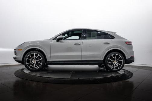 2022 Porsche Cayenne 