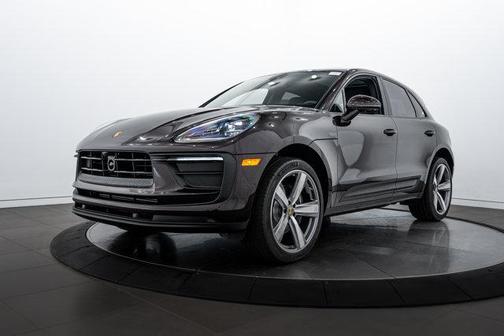 2026 Porsche Macan Base