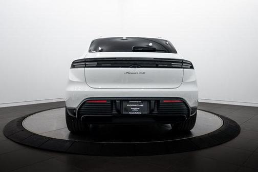 White 2025 Porsche Macan 4S