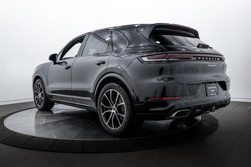 2026 Porsche Cayenne Base