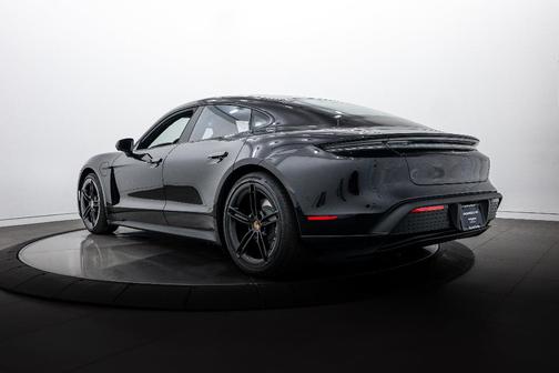 2026 Porsche Taycan 4
