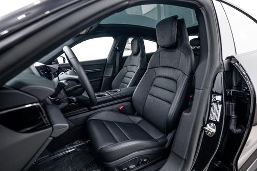 2026 Porsche Taycan 4