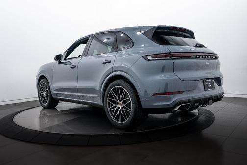 2026 Porsche Cayenne Base