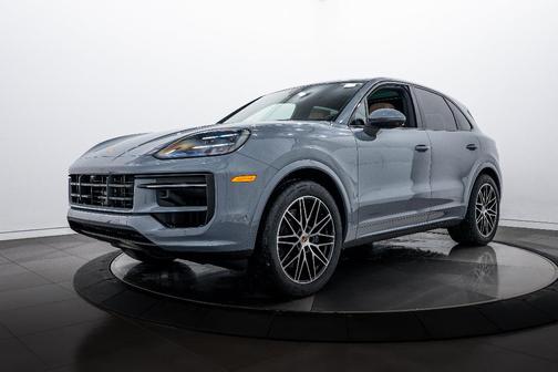 2026 Porsche Cayenne Base