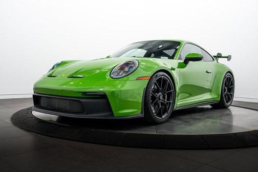Willow Green 2022 Porsche 911 GT3