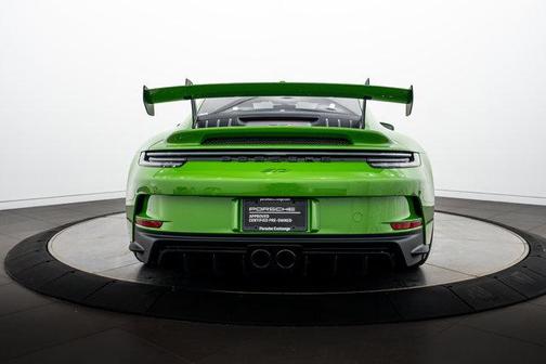 Willow Green 2022 Porsche 911 GT3