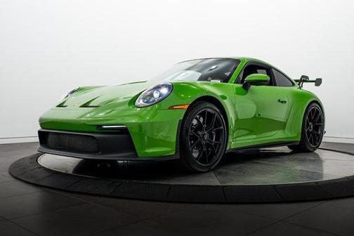 Willow Green 2022 Porsche 911 GT3