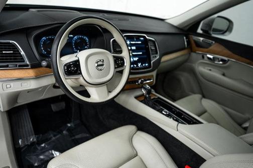 2020 Volvo XC90 T6 Inscription 6 Passenger
