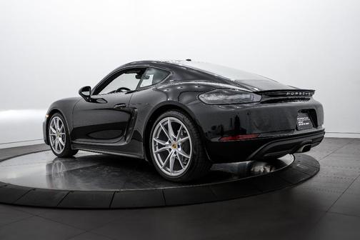 2025 Porsche 718 Cayman 