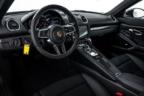 2025 Porsche 718 Cayman