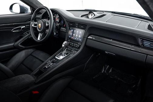 2019 Porsche 911 Turbo S