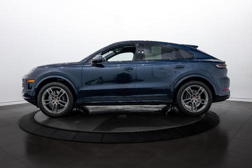 2025 Porsche Cayenne Cayenne