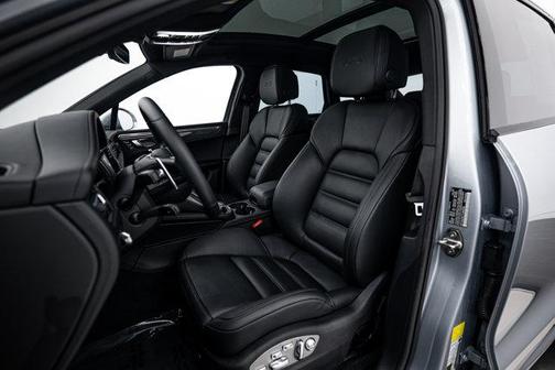 2026 Porsche Macan GTS