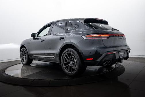 2026 Porsche Macan T