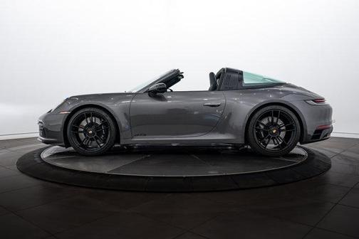 2024 Porsche 911 Targa 4 GTS