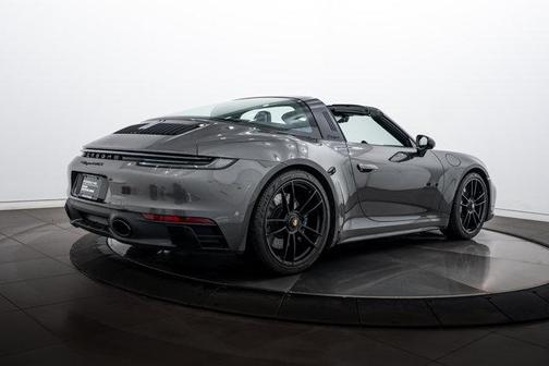2024 Porsche 911 Targa 4 GTS
