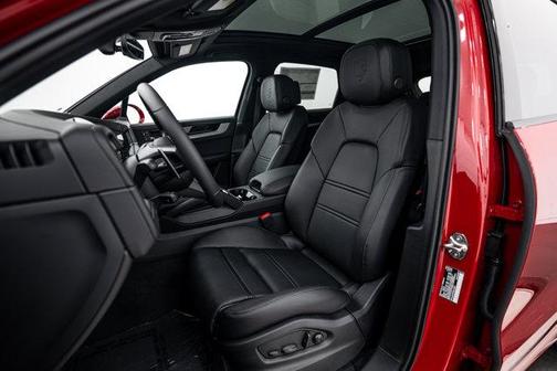 Carmine Red 2026 Porsche Cayenne S