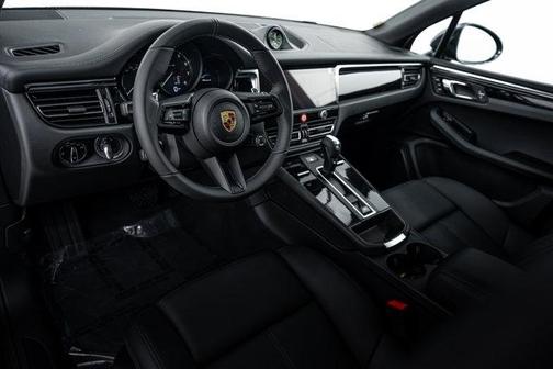 Volcano Grey Metallic 2026 Porsche Macan Base