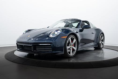 2022 Porsche 911 Targa 4S