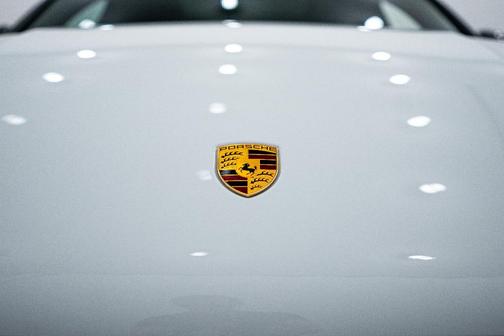 2025 Porsche Macan T