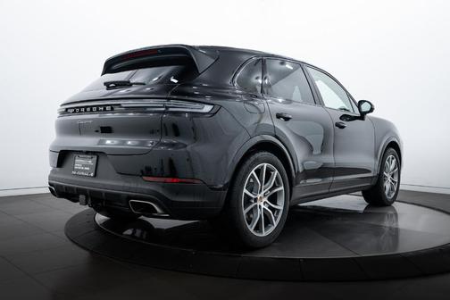 2024 Porsche Cayenne