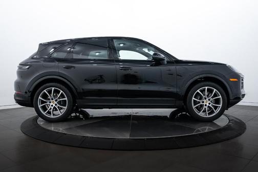 2024 Porsche Cayenne