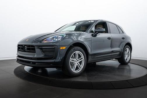 2025 Porsche Macan Base