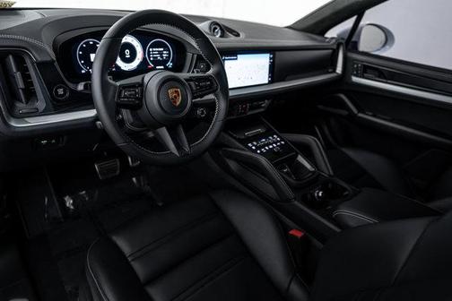 2024 Porsche Cayenne S