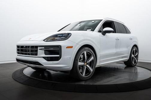 2024 Porsche Cayenne S