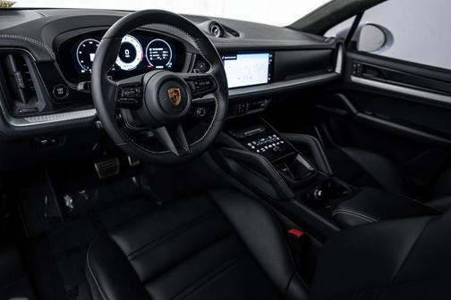 2024 Porsche Cayenne S