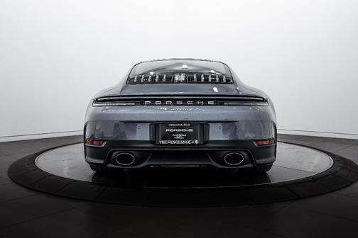 2026 Porsche 911 Carrera 4S