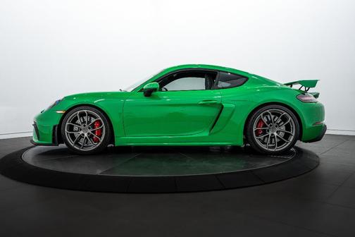 2023 Porsche 718 Cayman GT4