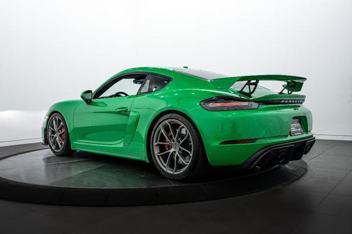 2023 Porsche 718 Cayman GT4