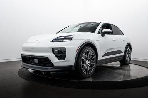White 2026 Porsche Macan 4